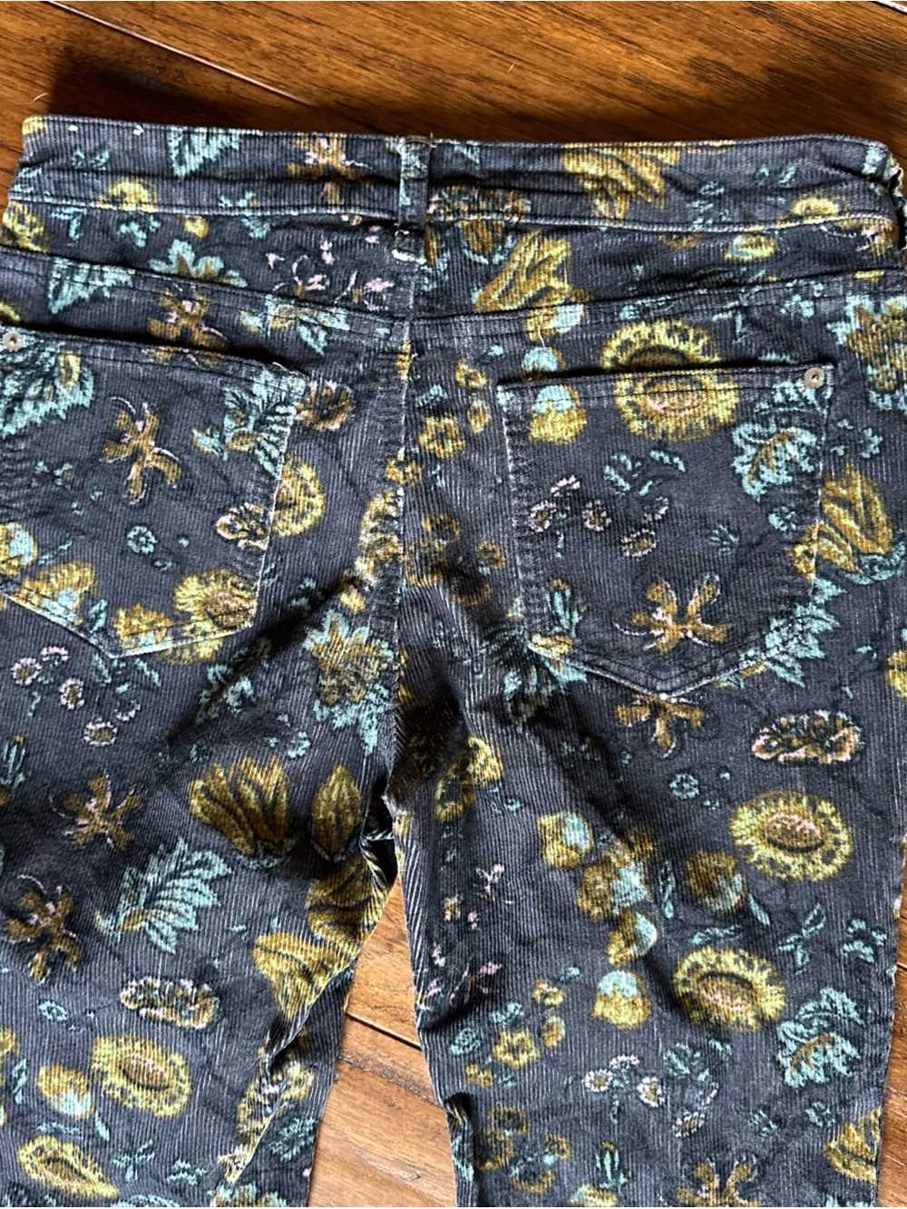 Anthropologie Pilcro The Icon Flare Bootcut Corduroy Jeans Black Floral 29 Boho - Picture 7 of 8